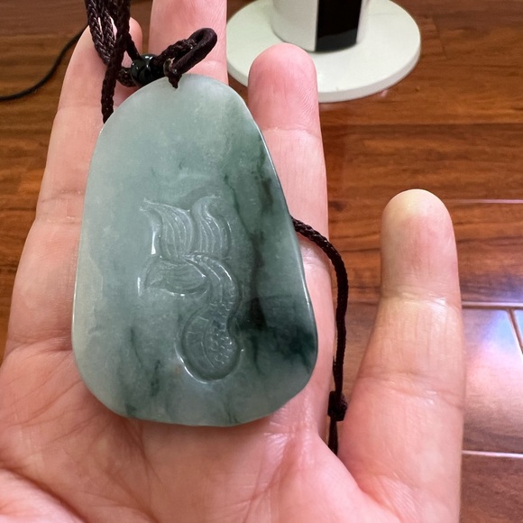 Jade pendant - Picture 4 of 7